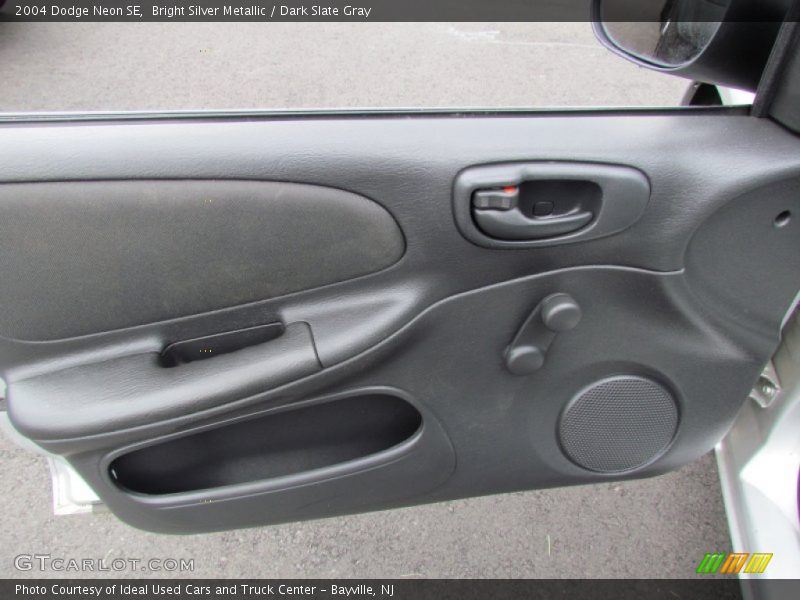 Bright Silver Metallic / Dark Slate Gray 2004 Dodge Neon SE