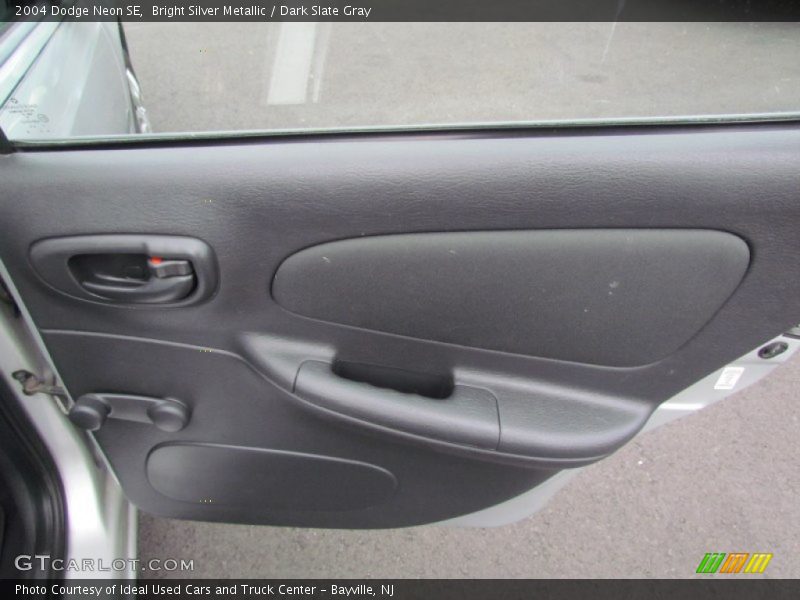 Bright Silver Metallic / Dark Slate Gray 2004 Dodge Neon SE