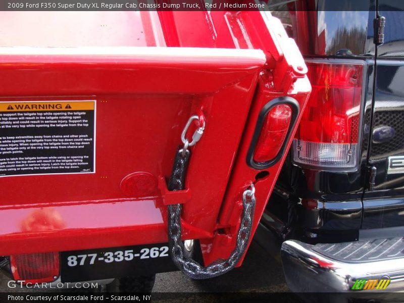Red / Medium Stone 2009 Ford F350 Super Duty XL Regular Cab Chassis Dump Truck