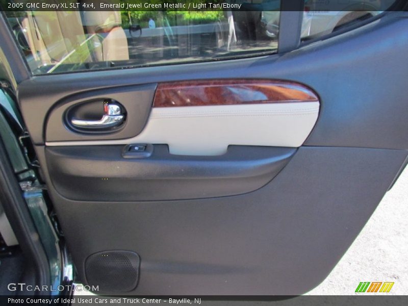 Emerald Jewel Green Metallic / Light Tan/Ebony 2005 GMC Envoy XL SLT 4x4