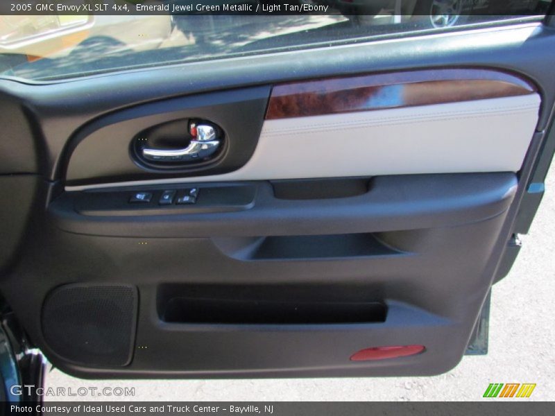 Emerald Jewel Green Metallic / Light Tan/Ebony 2005 GMC Envoy XL SLT 4x4