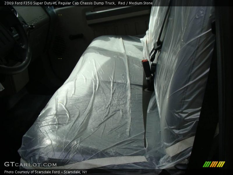 Red / Medium Stone 2009 Ford F350 Super Duty XL Regular Cab Chassis Dump Truck