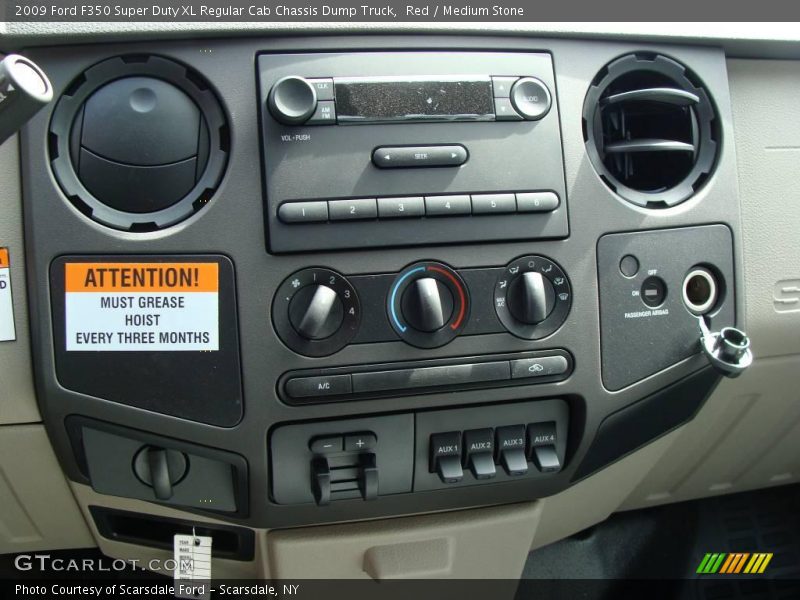 Red / Medium Stone 2009 Ford F350 Super Duty XL Regular Cab Chassis Dump Truck