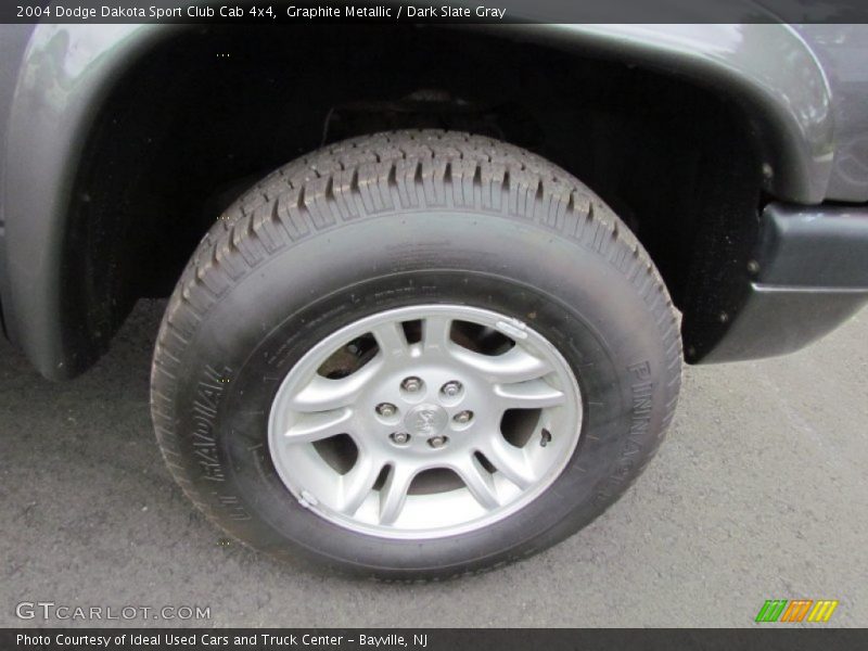 Graphite Metallic / Dark Slate Gray 2004 Dodge Dakota Sport Club Cab 4x4