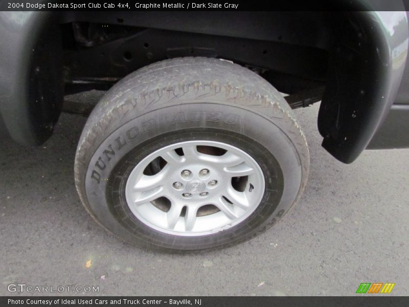 Graphite Metallic / Dark Slate Gray 2004 Dodge Dakota Sport Club Cab 4x4