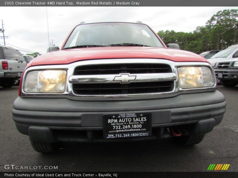 Medium Red Metallic / Medium Gray 2003 Chevrolet Tracker 4WD Hard Top
