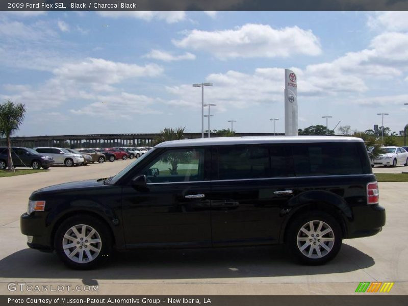 Black / Charcoal Black 2009 Ford Flex SEL