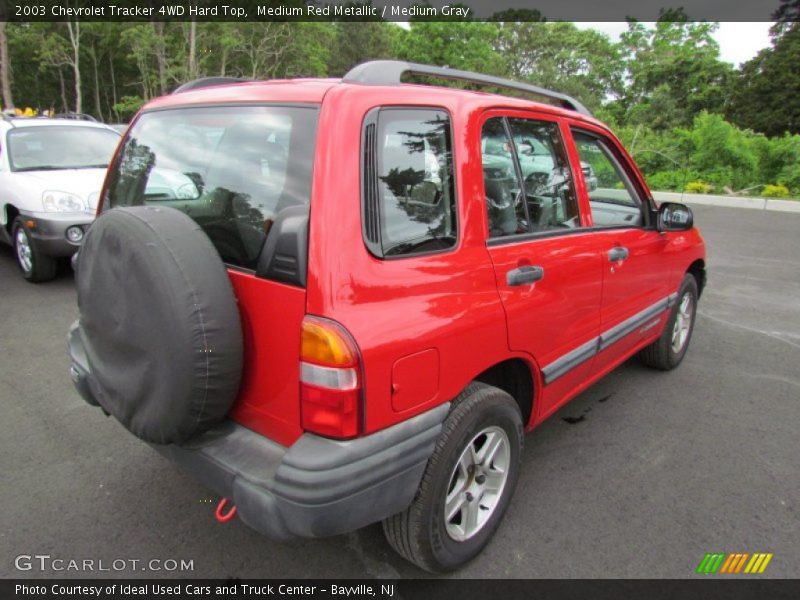 Medium Red Metallic / Medium Gray 2003 Chevrolet Tracker 4WD Hard Top