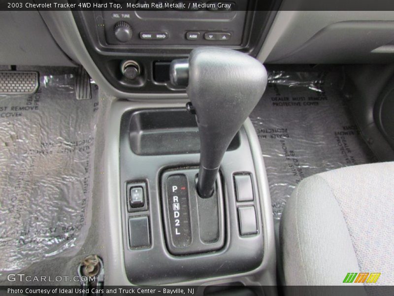 Medium Red Metallic / Medium Gray 2003 Chevrolet Tracker 4WD Hard Top