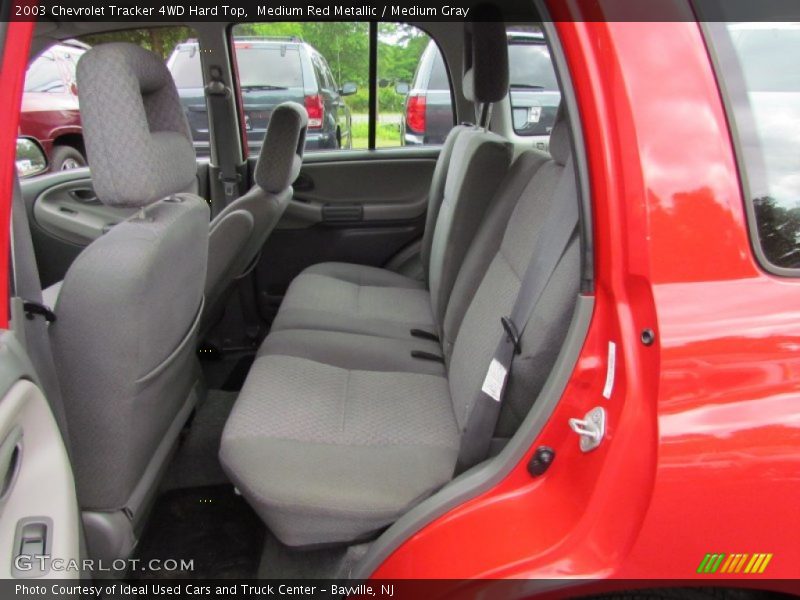 Medium Red Metallic / Medium Gray 2003 Chevrolet Tracker 4WD Hard Top