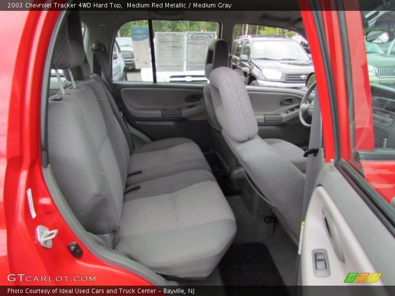Medium Red Metallic / Medium Gray 2003 Chevrolet Tracker 4WD Hard Top