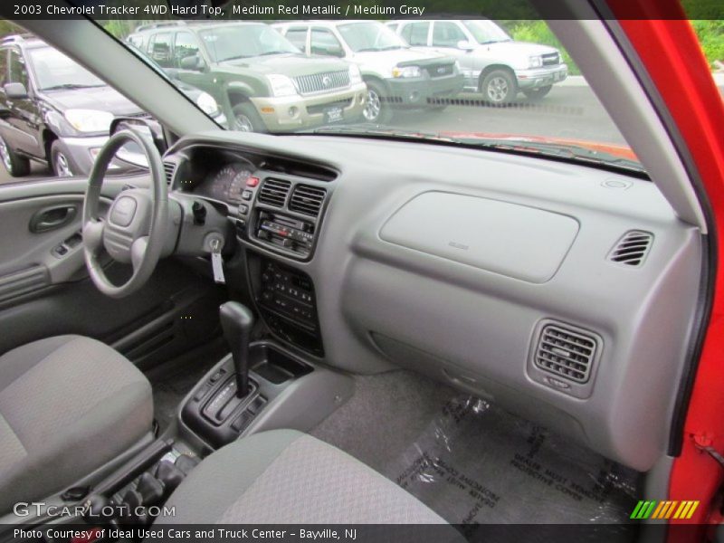 Medium Red Metallic / Medium Gray 2003 Chevrolet Tracker 4WD Hard Top