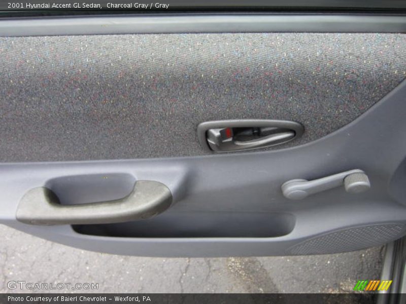 Charcoal Gray / Gray 2001 Hyundai Accent GL Sedan