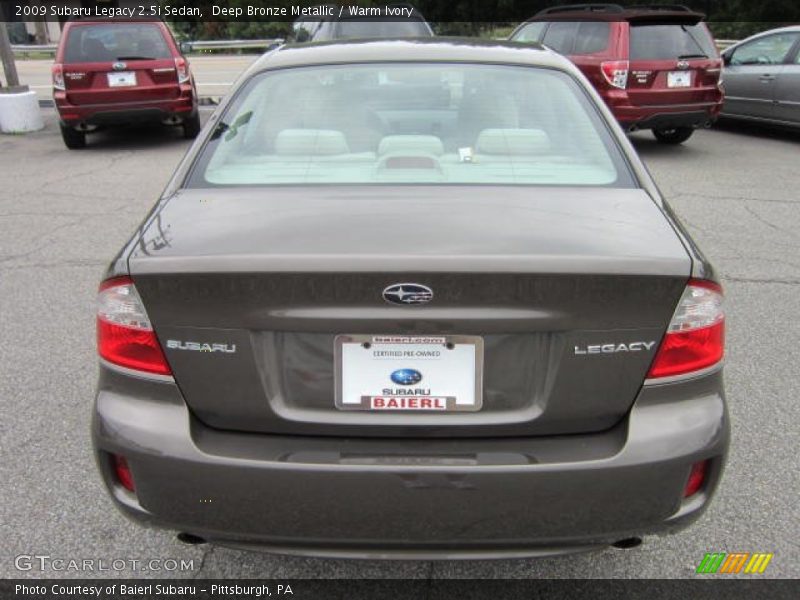 Deep Bronze Metallic / Warm Ivory 2009 Subaru Legacy 2.5i Sedan