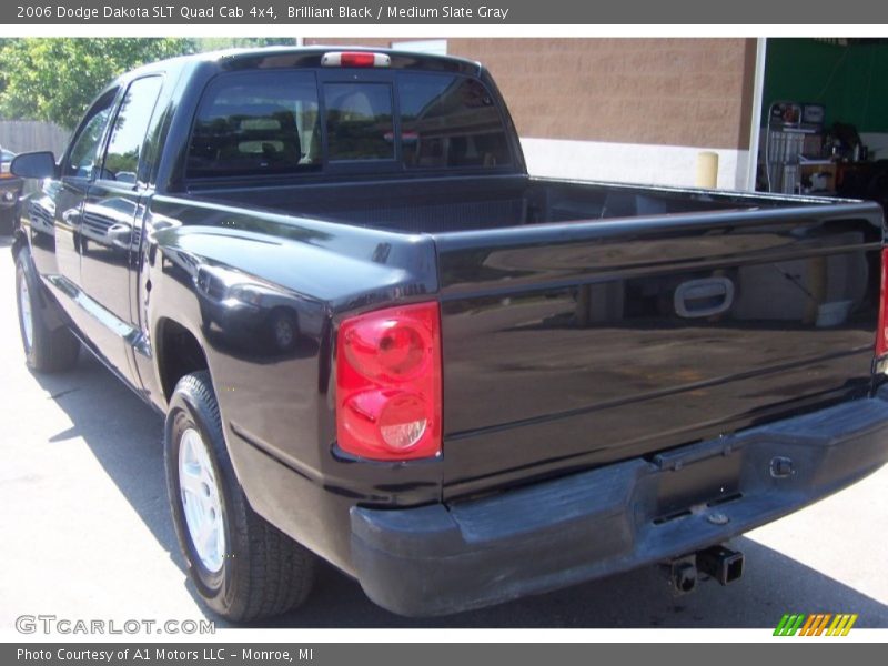 Brilliant Black / Medium Slate Gray 2006 Dodge Dakota SLT Quad Cab 4x4