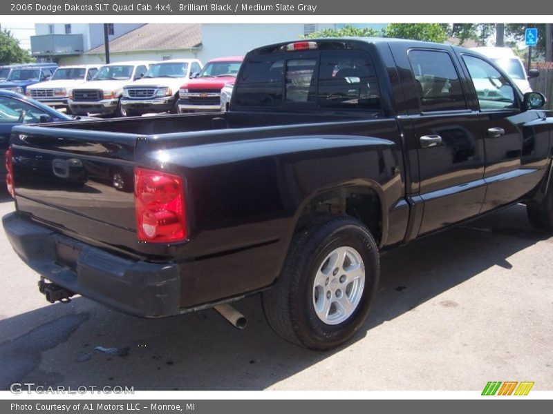 Brilliant Black / Medium Slate Gray 2006 Dodge Dakota SLT Quad Cab 4x4