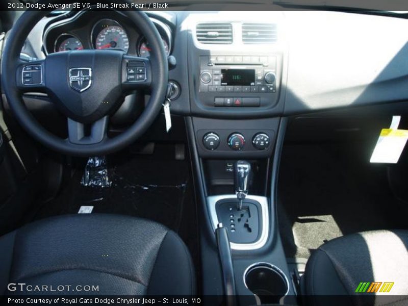 Blue Streak Pearl / Black 2012 Dodge Avenger SE V6