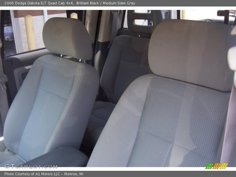 Brilliant Black / Medium Slate Gray 2006 Dodge Dakota SLT Quad Cab 4x4