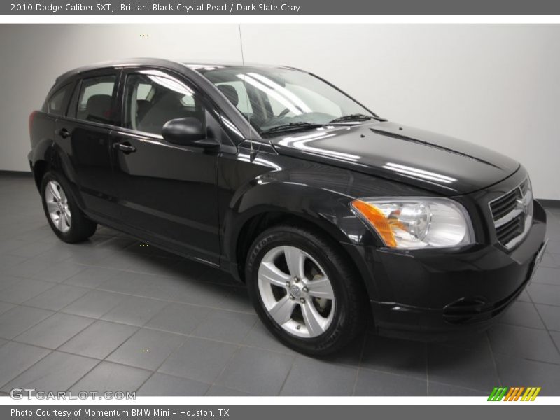 Brilliant Black Crystal Pearl / Dark Slate Gray 2010 Dodge Caliber SXT