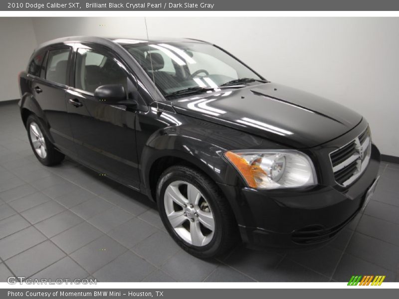 Brilliant Black Crystal Pearl / Dark Slate Gray 2010 Dodge Caliber SXT