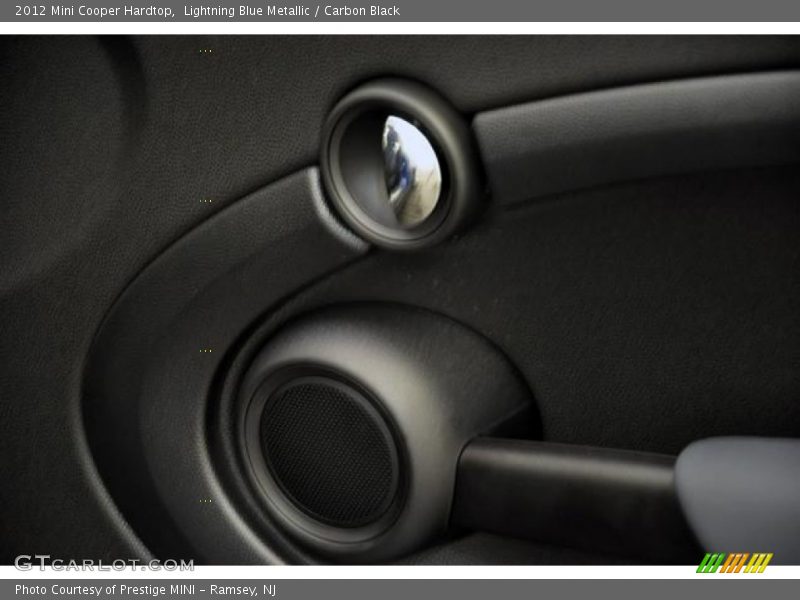 Lightning Blue Metallic / Carbon Black 2012 Mini Cooper Hardtop