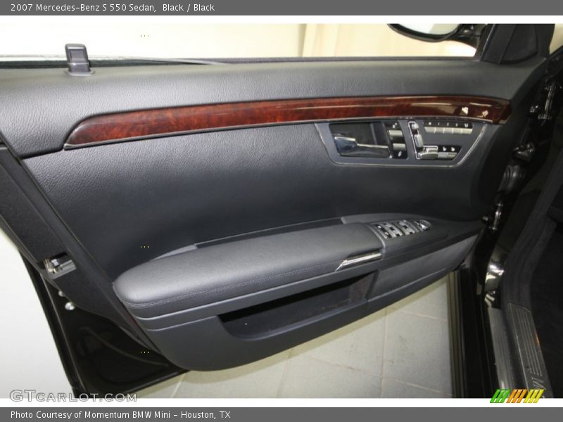 Black / Black 2007 Mercedes-Benz S 550 Sedan