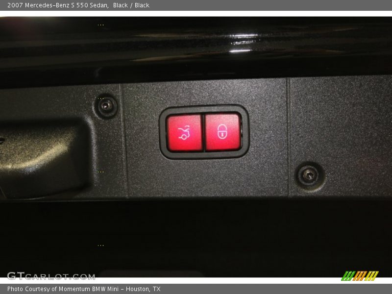 Black / Black 2007 Mercedes-Benz S 550 Sedan