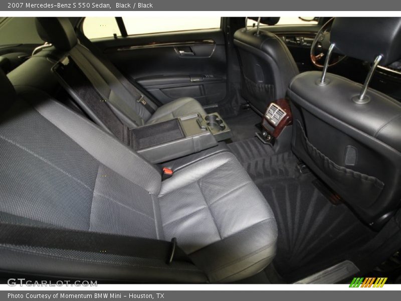 Black / Black 2007 Mercedes-Benz S 550 Sedan
