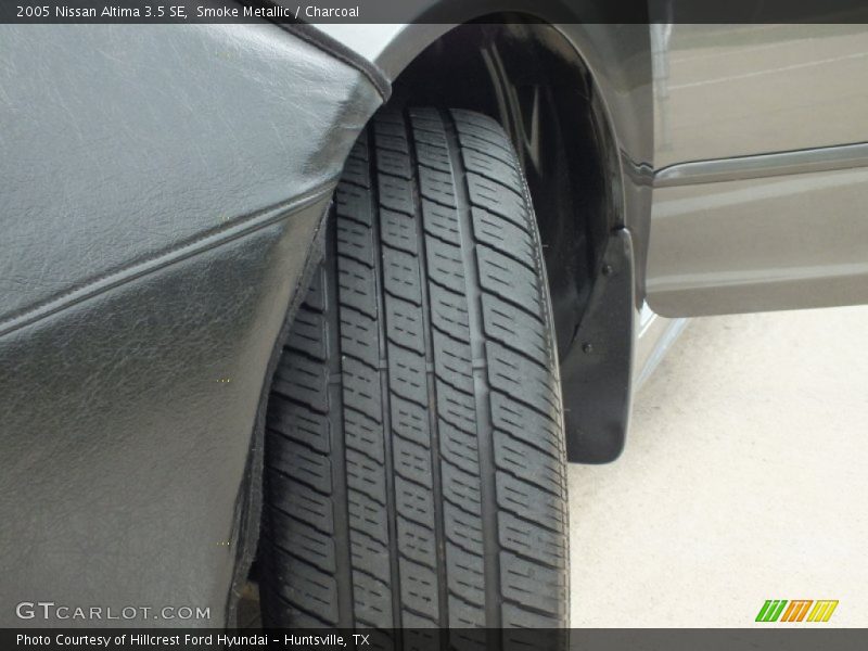 Smoke Metallic / Charcoal 2005 Nissan Altima 3.5 SE