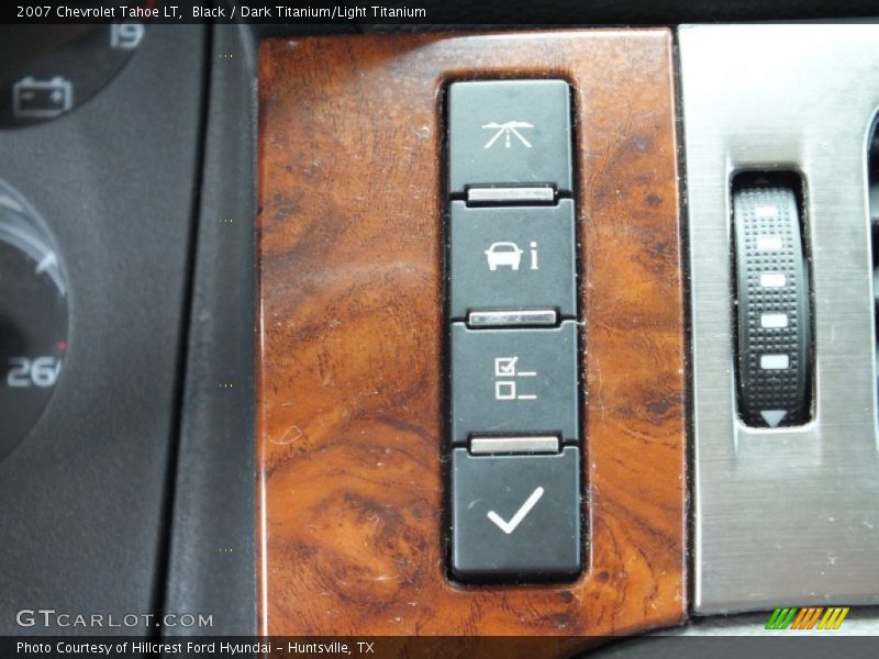 Black / Dark Titanium/Light Titanium 2007 Chevrolet Tahoe LT