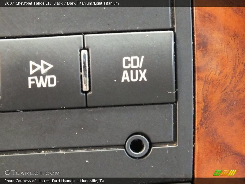 Black / Dark Titanium/Light Titanium 2007 Chevrolet Tahoe LT
