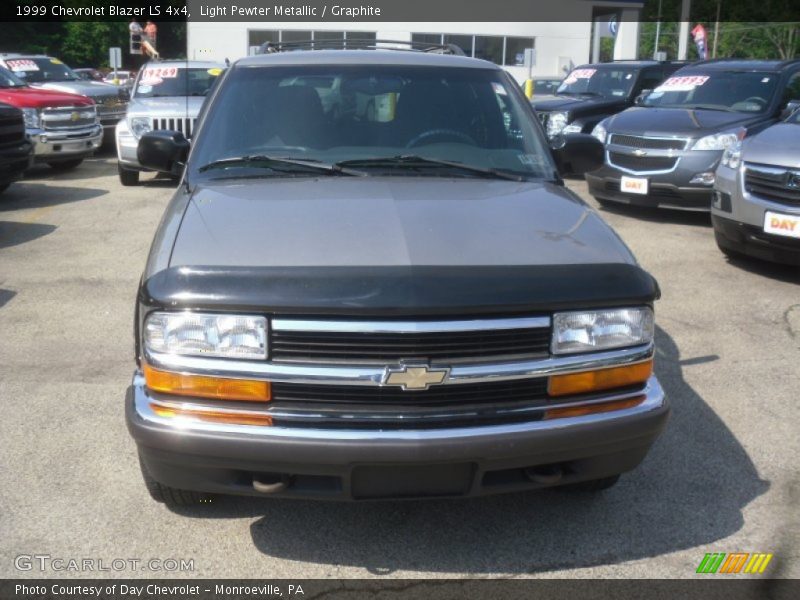 Light Pewter Metallic / Graphite 1999 Chevrolet Blazer LS 4x4