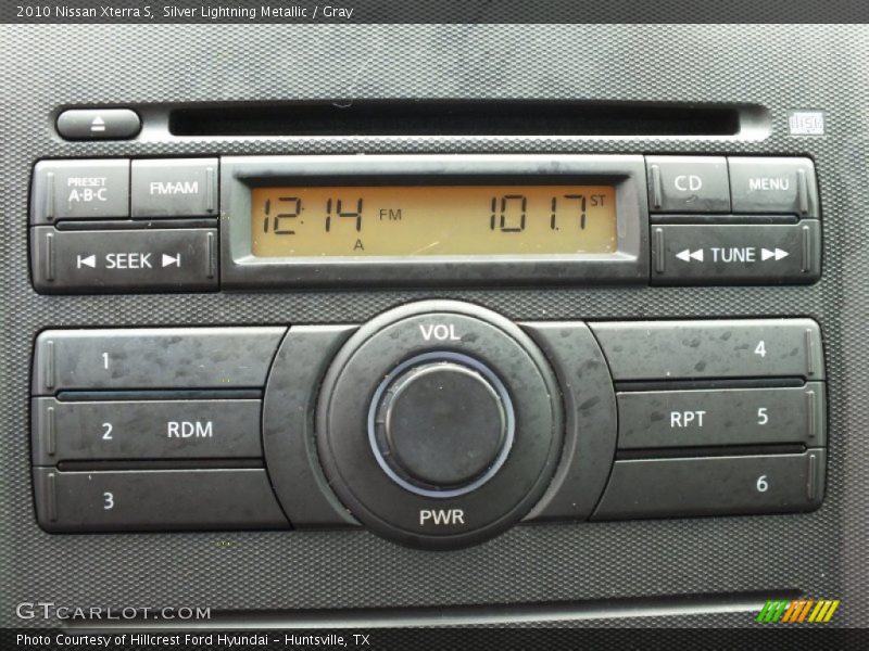 Silver Lightning Metallic / Gray 2010 Nissan Xterra S