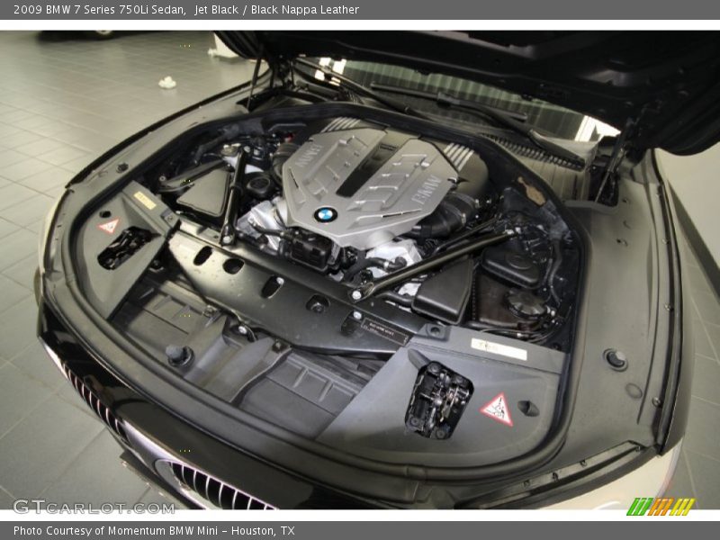  2009 7 Series 750Li Sedan Engine - 4.4 Liter Twin-Turbo DOHC 32-Valve VVT V8