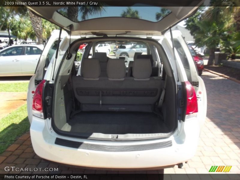 Nordic White Pearl / Gray 2009 Nissan Quest 3.5 SL