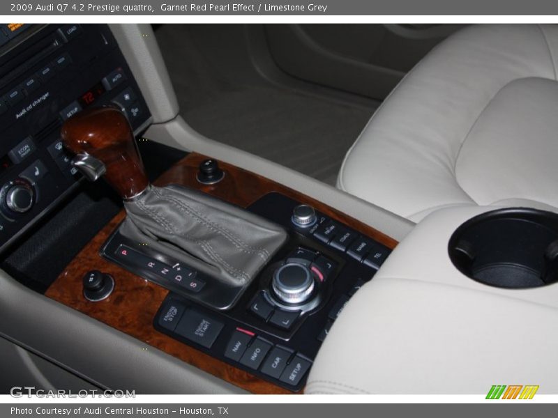 Garnet Red Pearl Effect / Limestone Grey 2009 Audi Q7 4.2 Prestige quattro