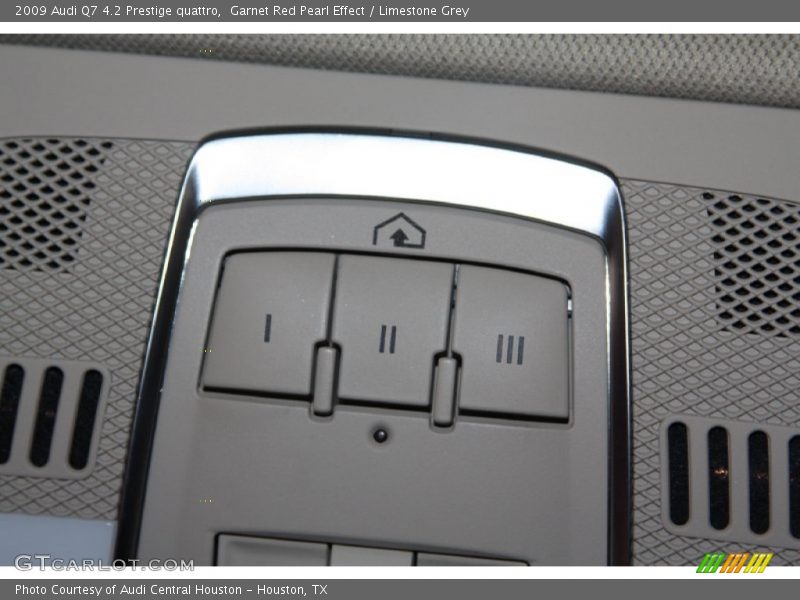 Garnet Red Pearl Effect / Limestone Grey 2009 Audi Q7 4.2 Prestige quattro