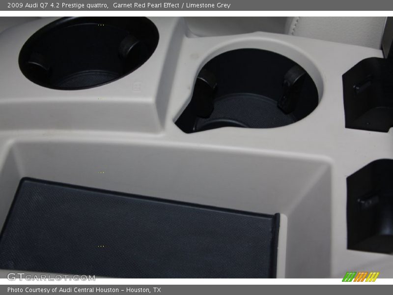Garnet Red Pearl Effect / Limestone Grey 2009 Audi Q7 4.2 Prestige quattro