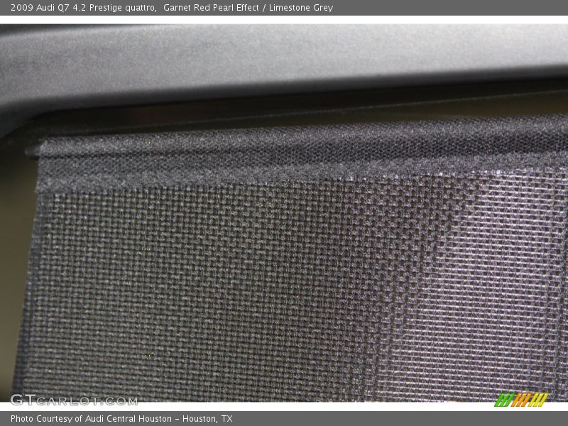 Garnet Red Pearl Effect / Limestone Grey 2009 Audi Q7 4.2 Prestige quattro