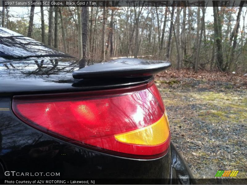 Black Gold / Tan 1997 Saturn S Series SC2 Coupe