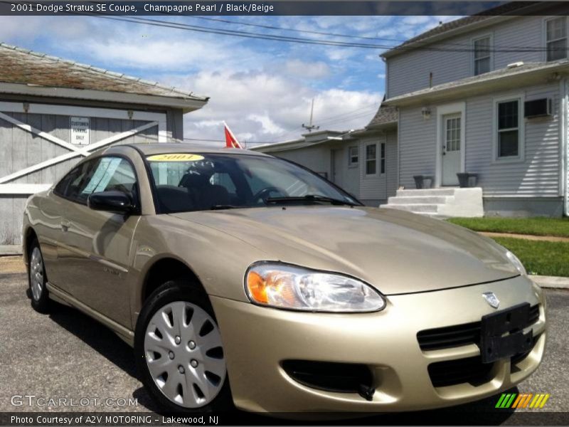 Front 3/4 View of 2001 Stratus SE Coupe