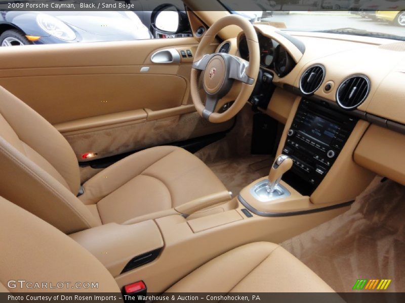 Dashboard of 2009 Cayman 