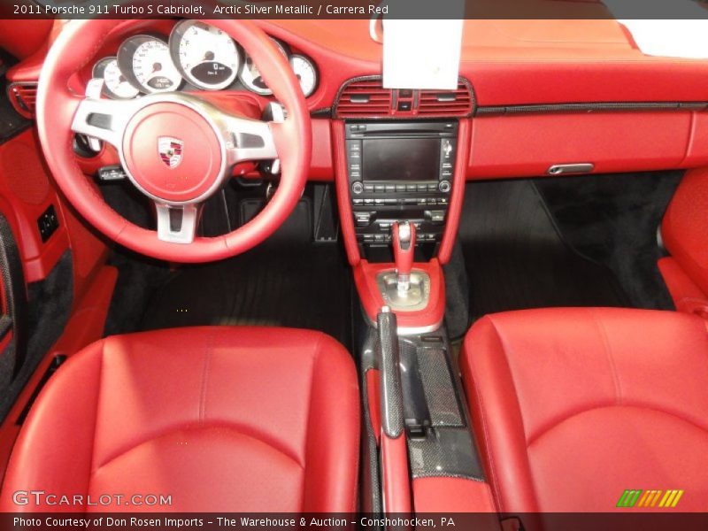 Dashboard of 2011 911 Turbo S Cabriolet