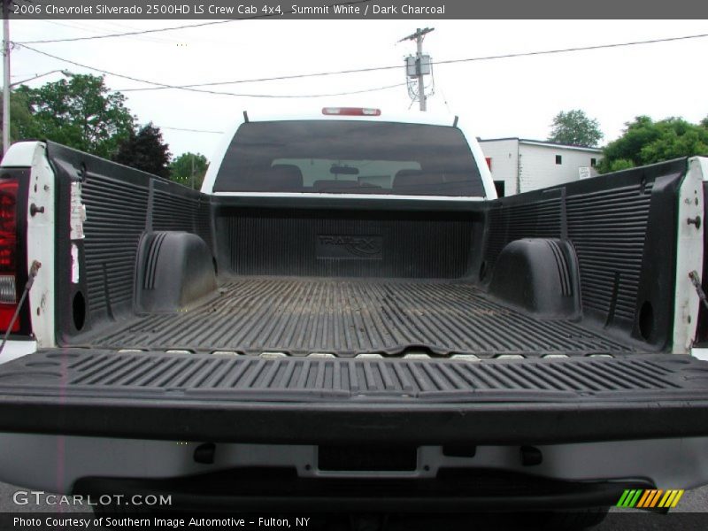 Summit White / Dark Charcoal 2006 Chevrolet Silverado 2500HD LS Crew Cab 4x4