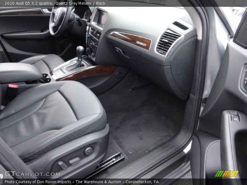 Quartz Grey Metallic / Black 2010 Audi Q5 3.2 quattro