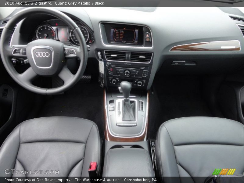 Quartz Grey Metallic / Black 2010 Audi Q5 3.2 quattro