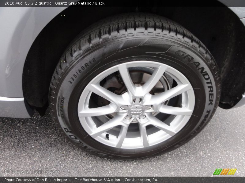 Quartz Grey Metallic / Black 2010 Audi Q5 3.2 quattro