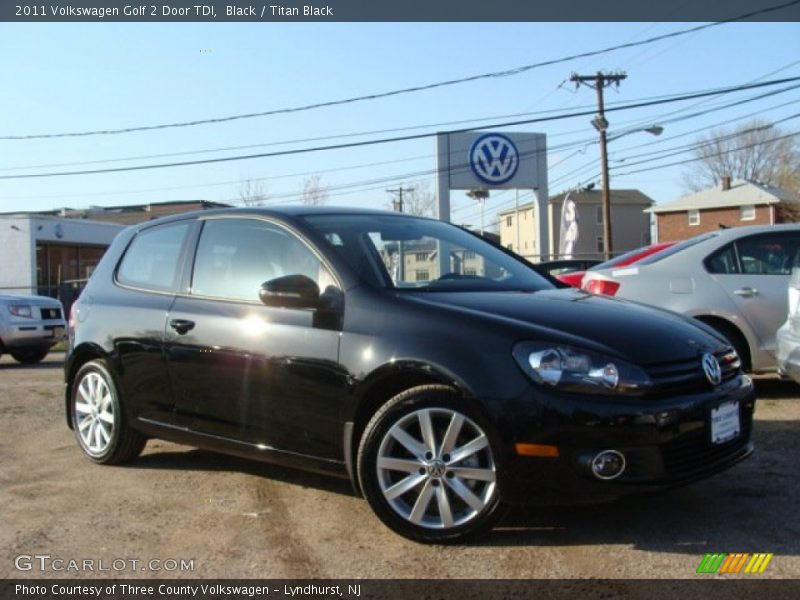 Black / Titan Black 2011 Volkswagen Golf 2 Door TDI