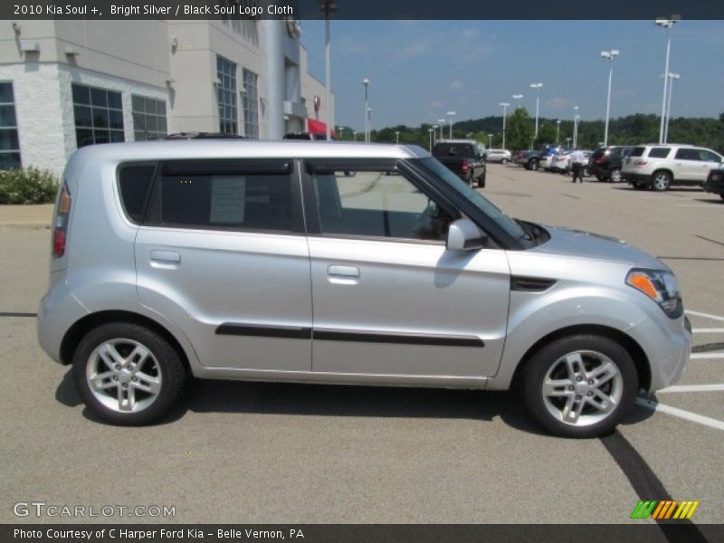 Bright Silver / Black Soul Logo Cloth 2010 Kia Soul +