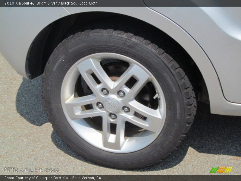 Bright Silver / Black Soul Logo Cloth 2010 Kia Soul +